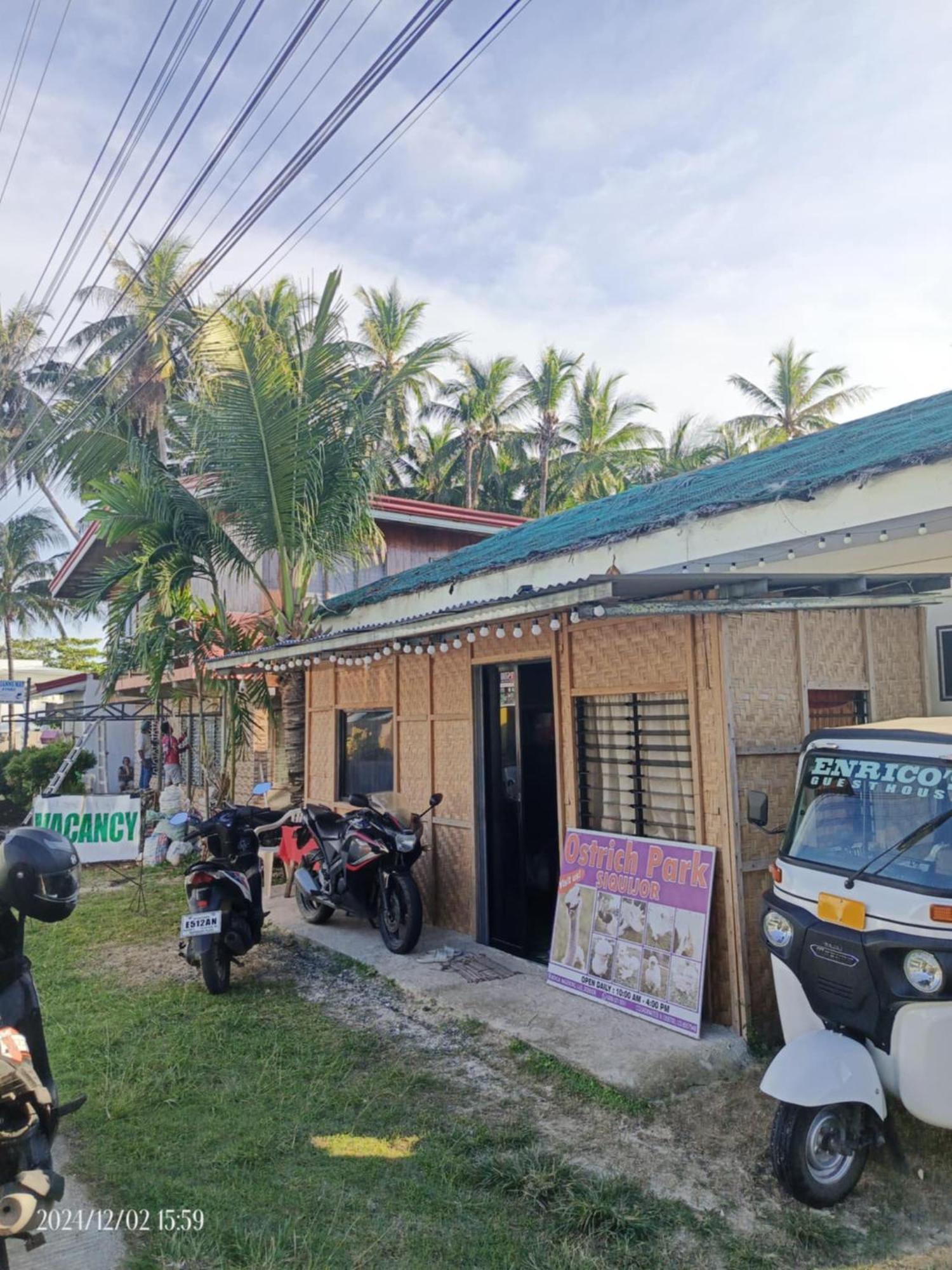 Enrico'S Guesthouse Siquijor Zewnętrze zdjęcie